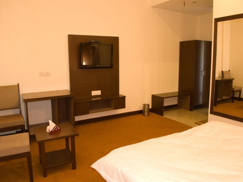 Hotel Kohinoor Palace Ludhiana Eksteriør billede