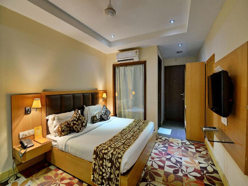 Hotel Kohinoor Palace Ludhiana Eksteriør billede