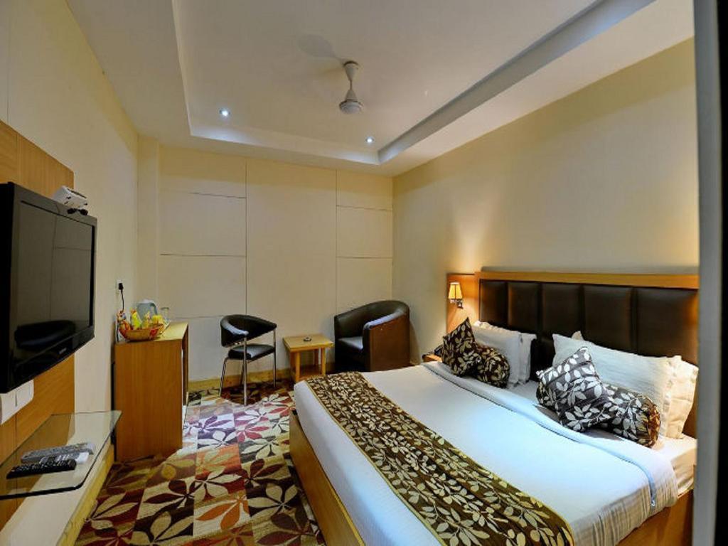 Hotel Kohinoor Palace Ludhiana Eksteriør billede