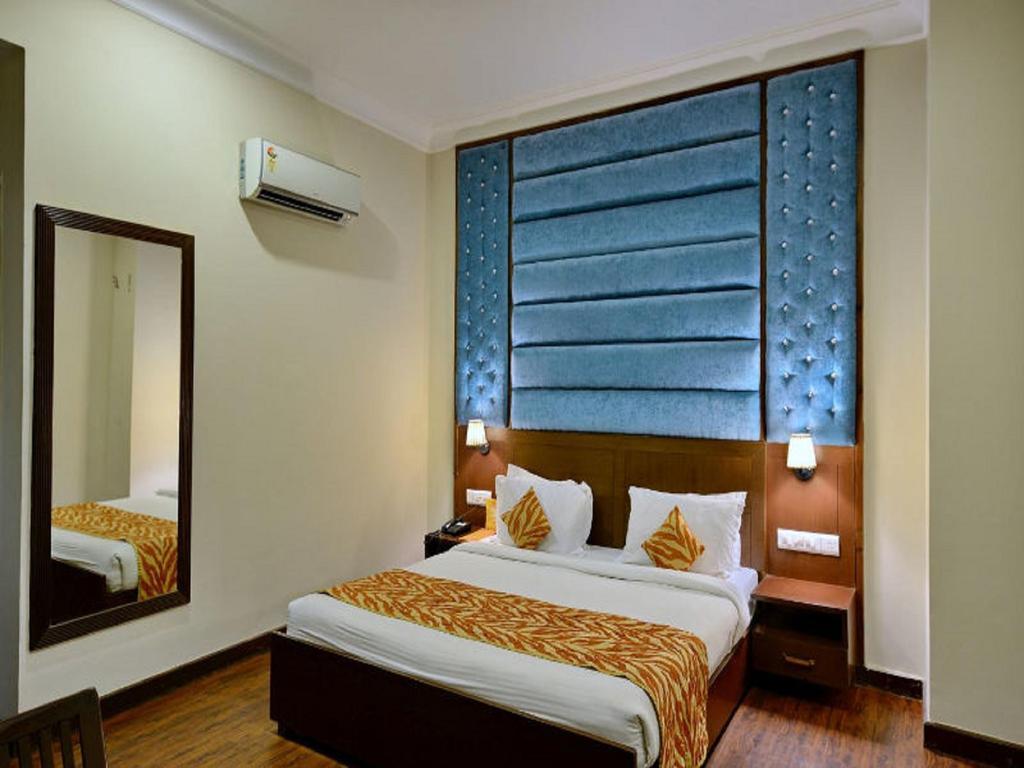Hotel Kohinoor Palace Ludhiana Eksteriør billede