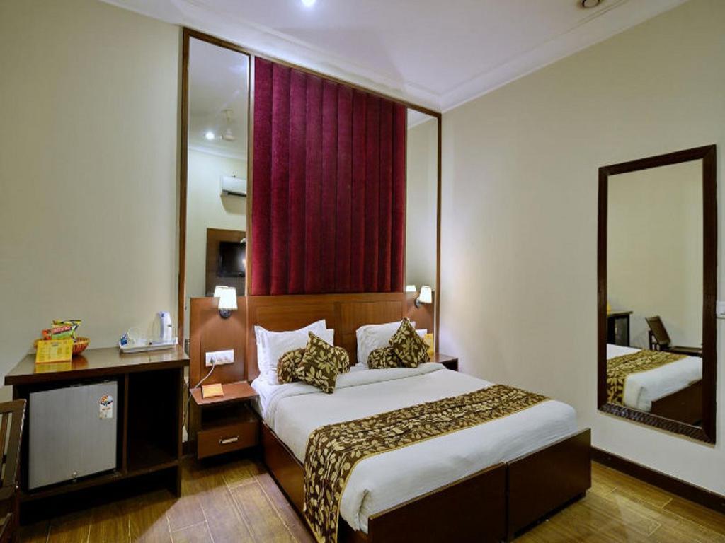Hotel Kohinoor Palace Ludhiana Eksteriør billede
